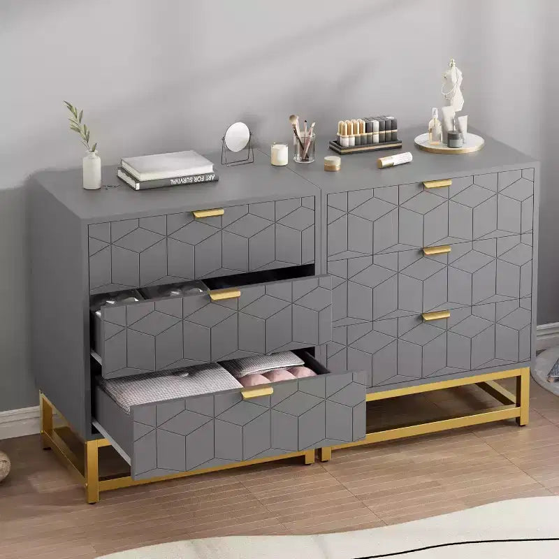 Cassettiera a 3 cassetti in MDF con gambe in metallo 60 x 71 cm
