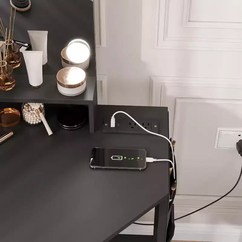 Scrivania angolare con sgabello, toeletta angolare con specchio, lampadine, stazione di ricarica e mobiletto per camera da letto