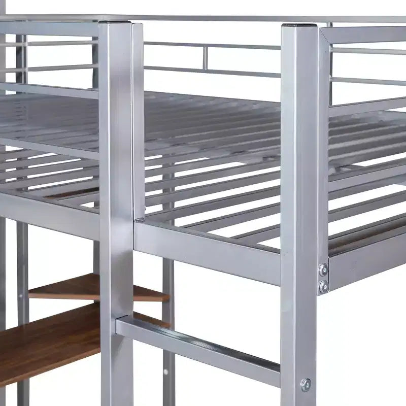 Letto a soppalco in metallo full size con scrivania e ripiani, argento