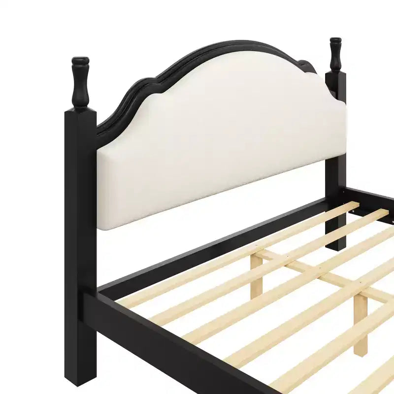 Letto a piattaforma in legno con testiera curva imbottita, pino e MDF