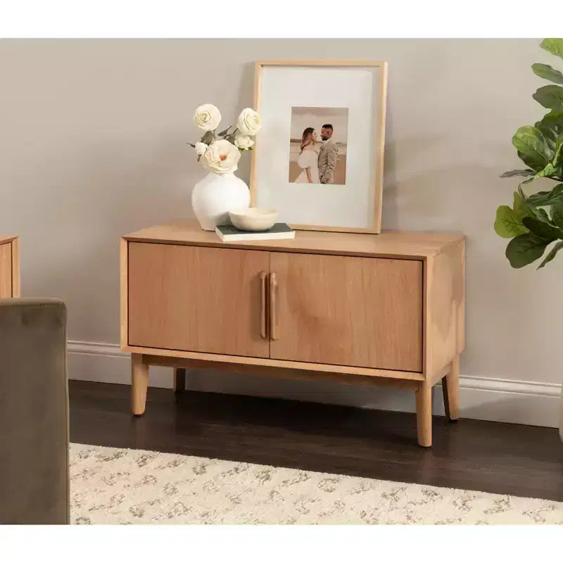 Mobile TV in legno con doppie ante e ripiano regolabile, 38"W