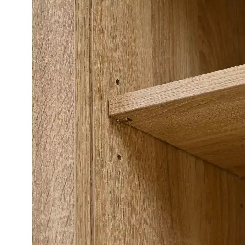 Credenza rustica autoportante con cristalliera, armadio alto da cucina con portabottiglie e ripiani regolabili per sala da pranzo