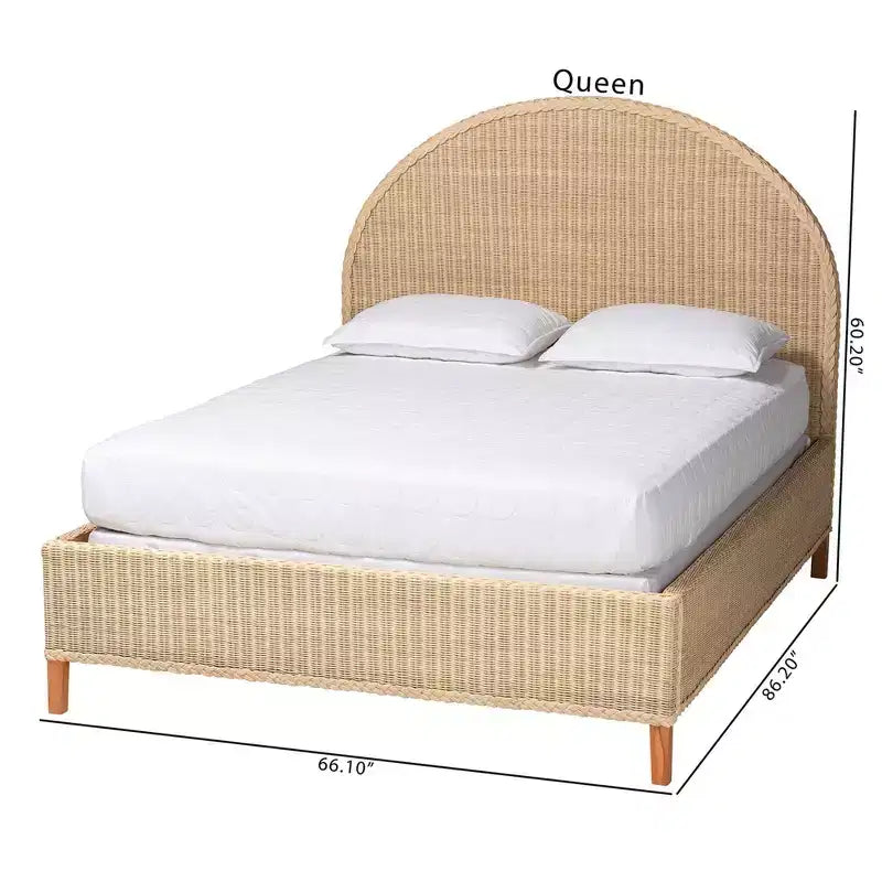 Letto a piattaforma matrimoniale in rattan con testiera a mezzaluna, rattan sbiancato dal sole