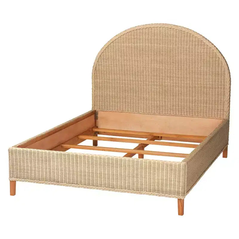 Letto a piattaforma matrimoniale in rattan con testiera a mezzaluna, rattan sbiancato dal sole