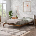Letto matrimoniale con struttura bassa e testiera ricurva in tessuto bouclé, color noce