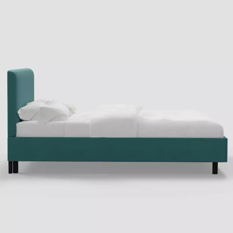 Letto imbottito con piattaforma, struttura in pino