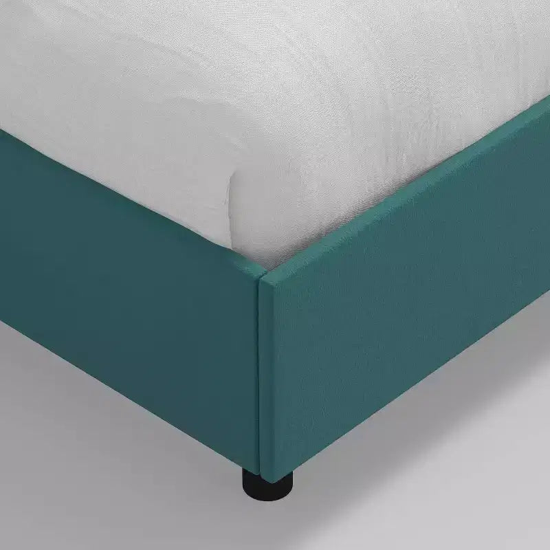 Letto imbottito con piattaforma, struttura in pino